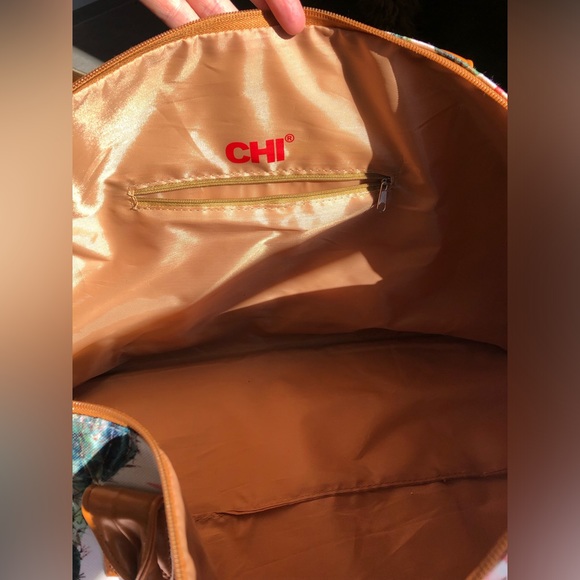 ✨ Weekender Duffel Bag 🌵 - Picture 5 of 5